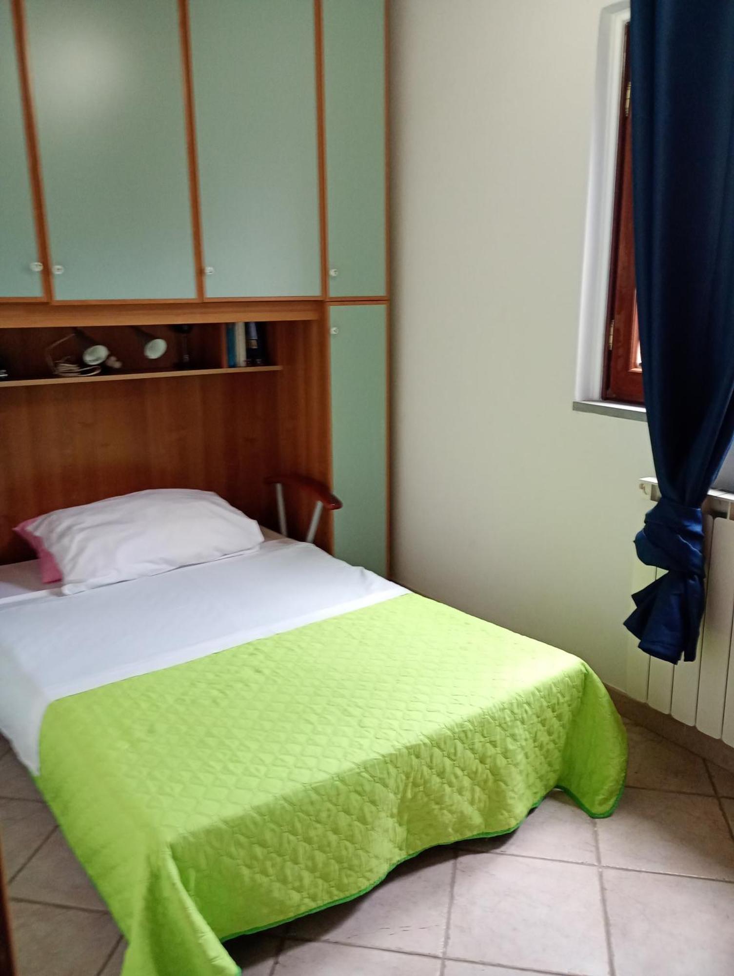 Independent Villa With Private Beach On The Lake Bracciano  Eksteriør bilde